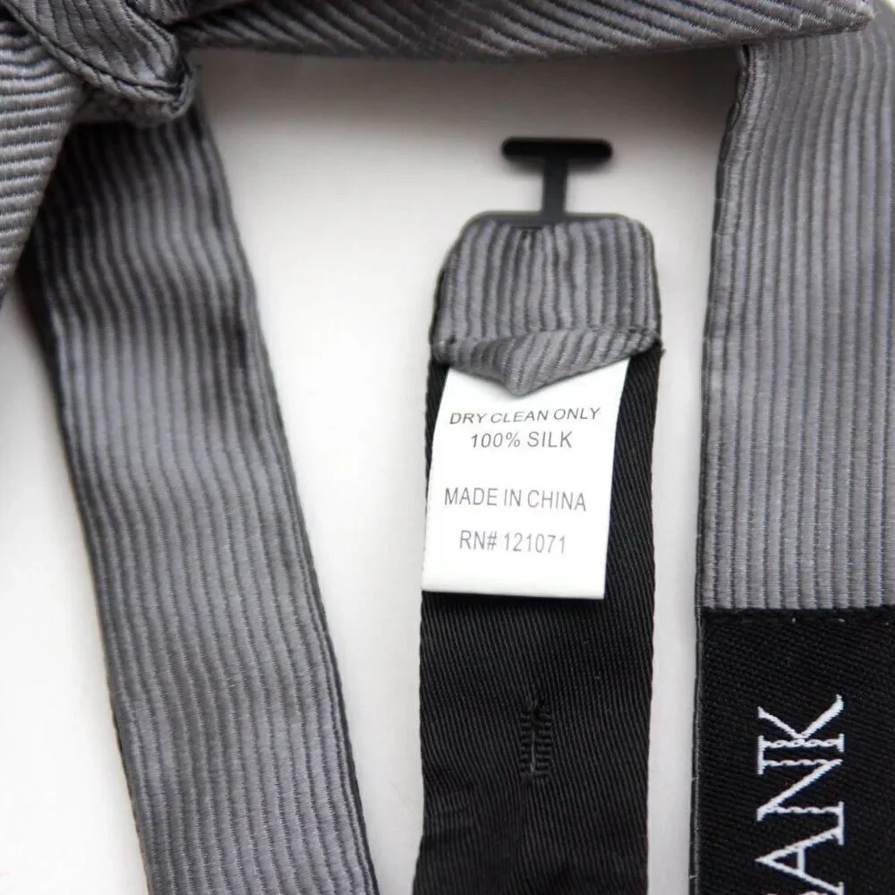 Jos A Bank‎ Pre-Tied Bow Tie NWT grey 100%silk